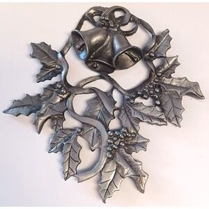 Vintage 1982 Metzke Pewter Christmas Bells Holly Wall Plaque Ornament 5x5